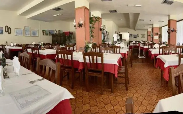Hotel Galles