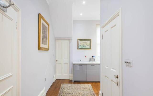 Fantastic Traditional 1bed Apartment Pimlico