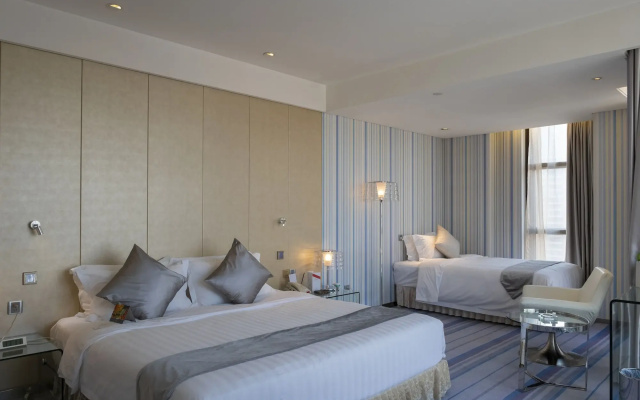 Luoyang Christian's Hotel