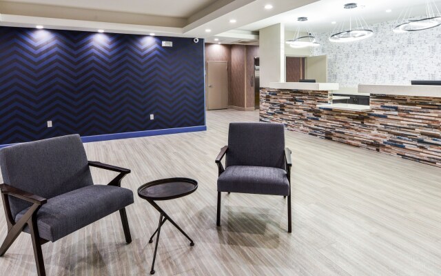 Hollywood Inn Suites Hotel