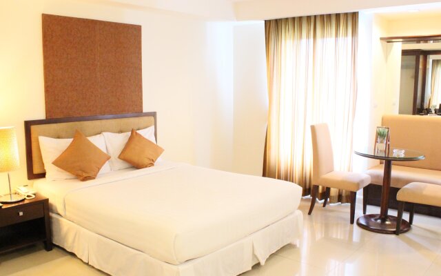 Romance Hotel Bangna (SHA Extra Plus)