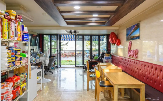 Tongyeong Honey Spa Pension