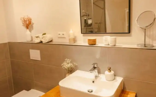 Frunn Stuuv Comfortable Holiday Residence