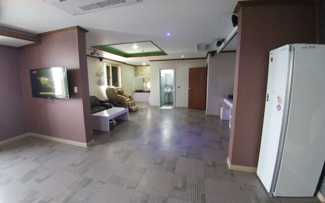 Seosan Hotel Iris