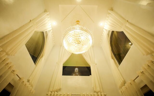 Yen Nam NTT Hotel