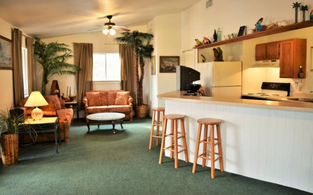 Beach House - Two Bedroom Home