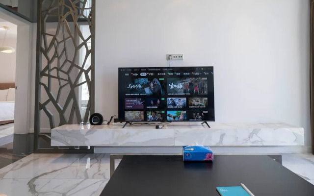 Tyms Bright 2BR 1BA Suite Xujiahui