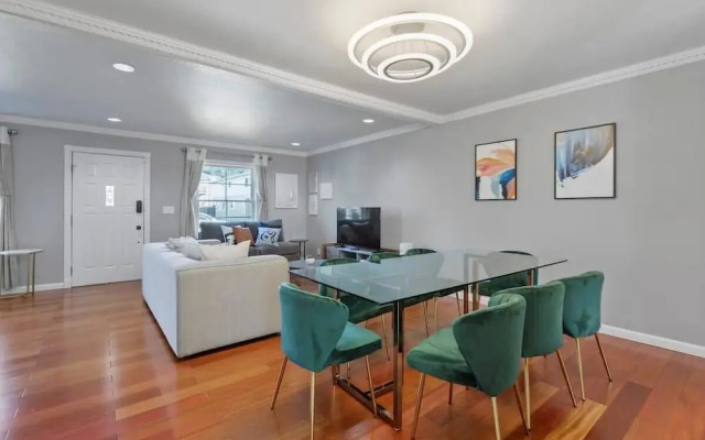 @ Marbella Lane - Buckingham Place Laundry + P