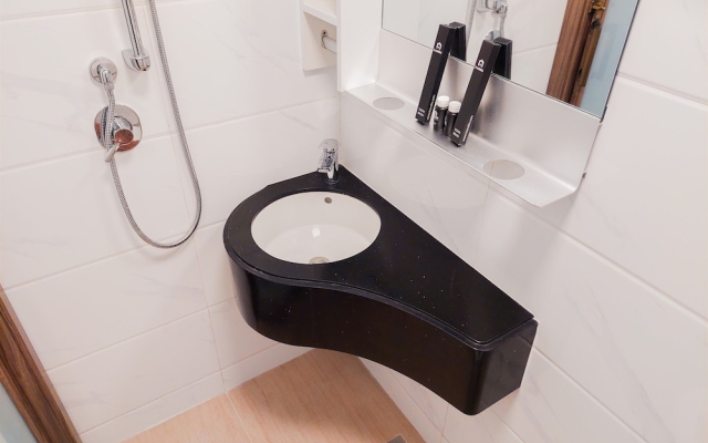 Homey Studio At Sky House Bsd Apartment Near Aeon Mall