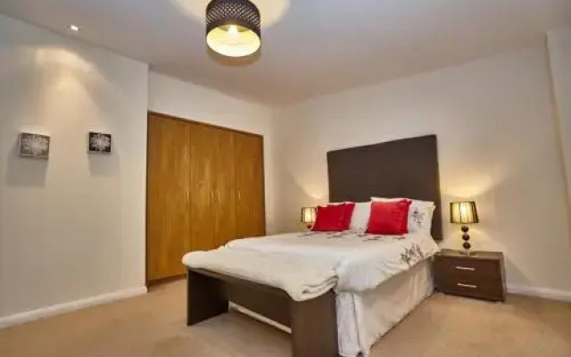 Lochrin Apartments