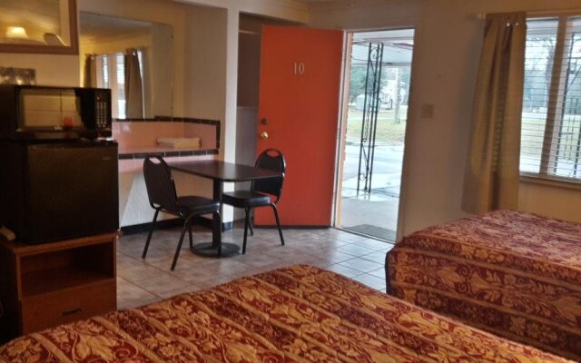 Holiday Terrace Motel