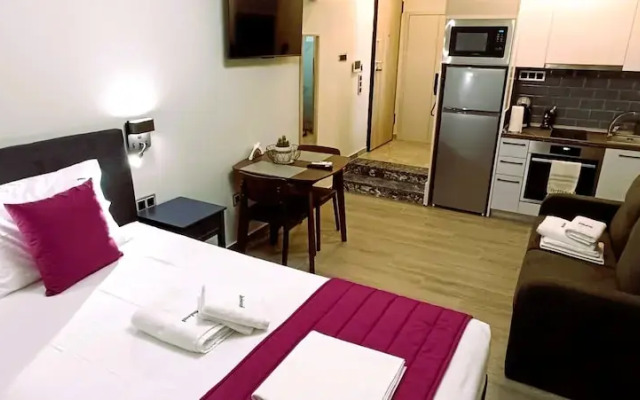 Pyrgiou Suites