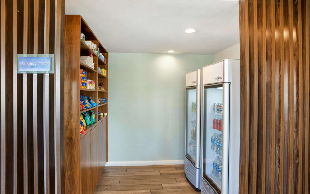 Best Western Shadow Inn