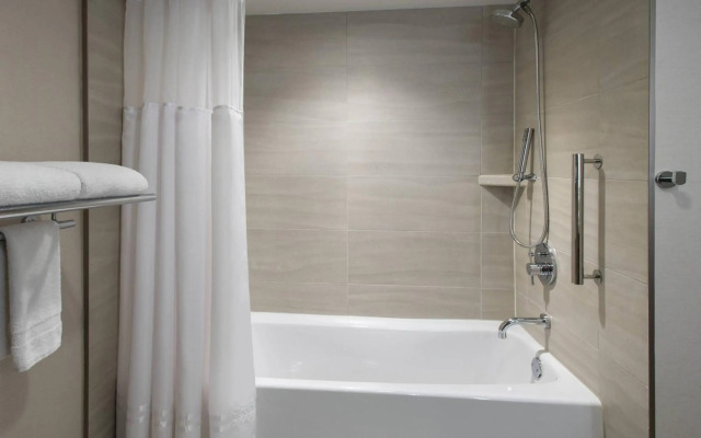 Newport Marriott Hotel & Spa