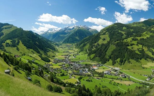 Penthouse in Rauris Near ski Area
