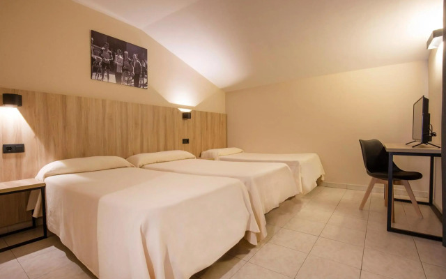 Hotel Encamp