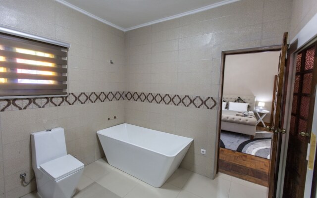 Polana Guest House And Apartments