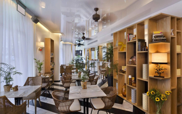 Brown Beach House by Brown Hotels