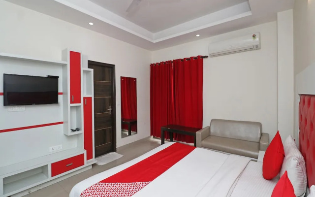 OYO 28616 Hotel New View