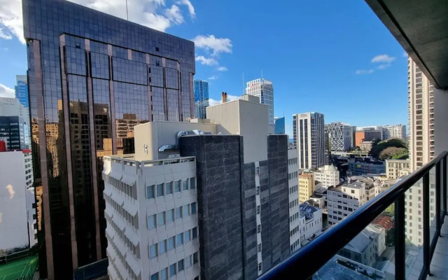 Chic CBD Studio-Aircon-Wifi -Heated Pool