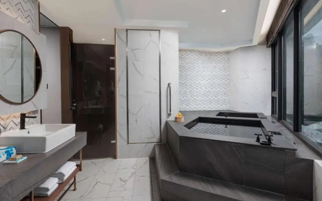 Wyndham Sun Moon Lake