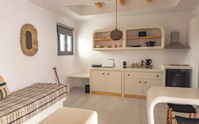 Alonia Suites