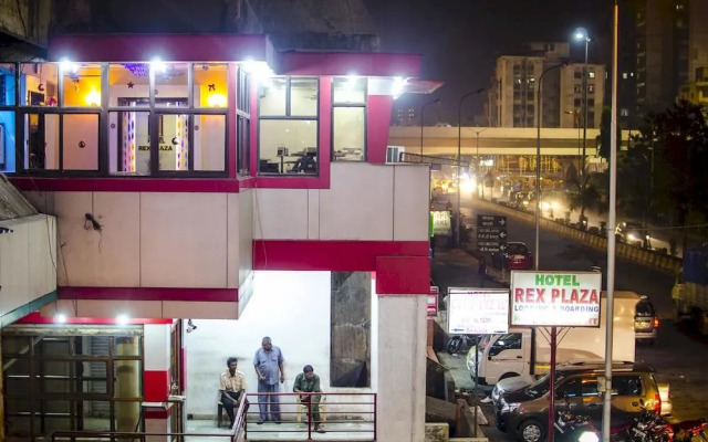 Hotel Rex Plaza