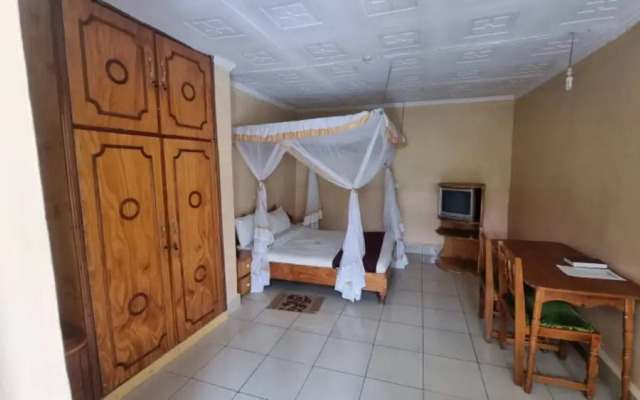 Heritage Breeze Hotel