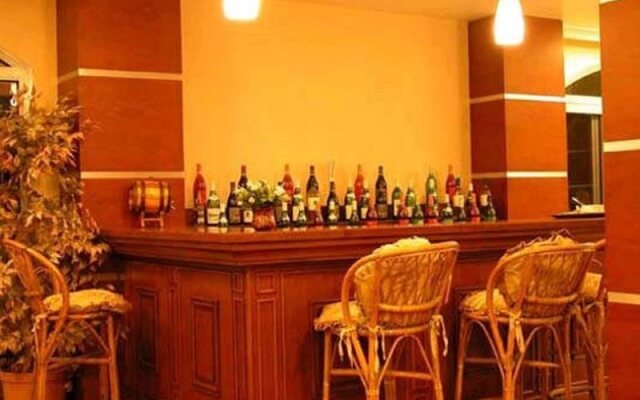 Karen Hotel
