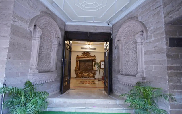 Hotel Arya