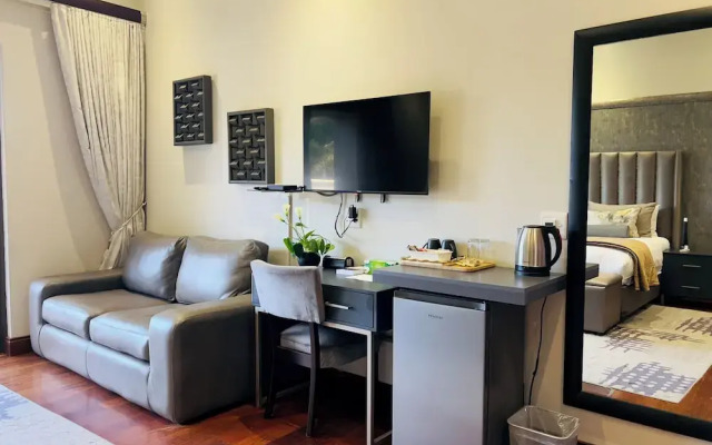 One O Eight Boutique Hotel