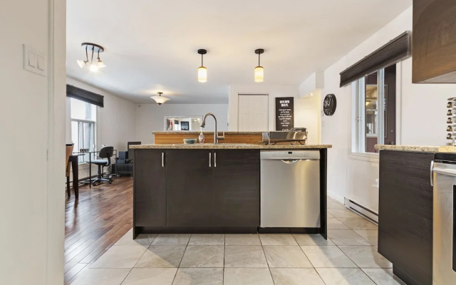 The Rock apartment - mtlFlats