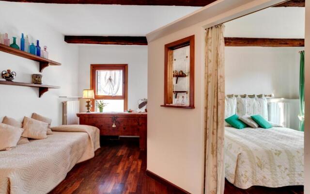 Ca' Badoer East Studio