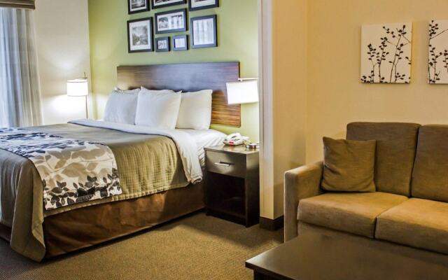 Sleep Inn & Suites