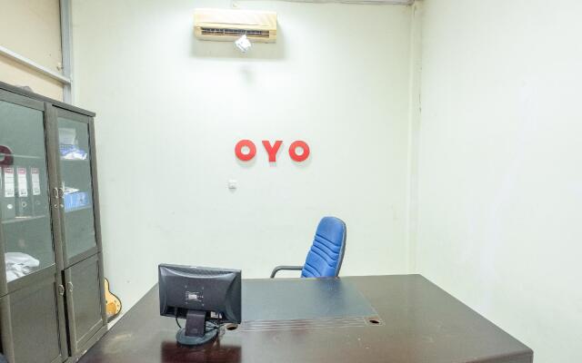 OYO 1906 Zhafira Guest House Syariah