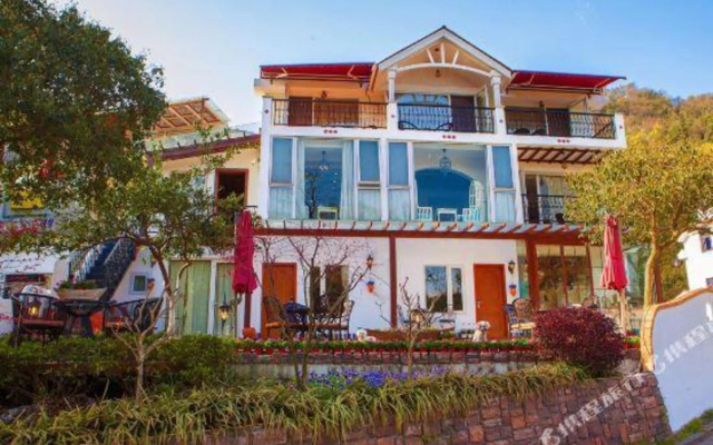 Youshan Courtyard Villa Hotel