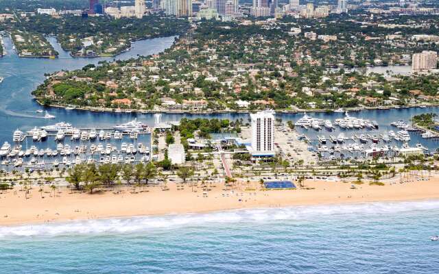 Bahia Mar Ft. Lauderdale Beach- a DoubleTree by Hilton Hotel