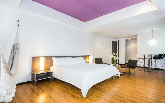 Viaggio 617 Suites