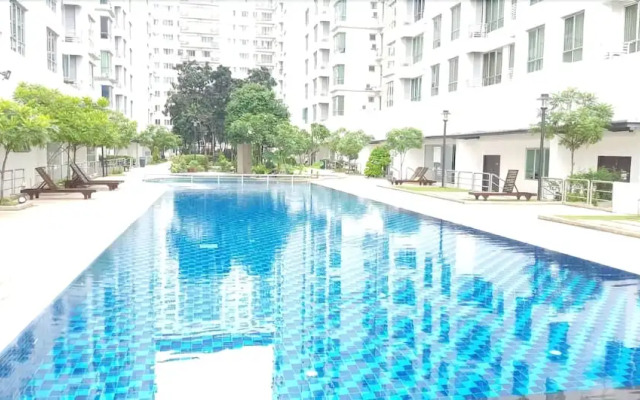 Luxury Apartment at Casa Tiara