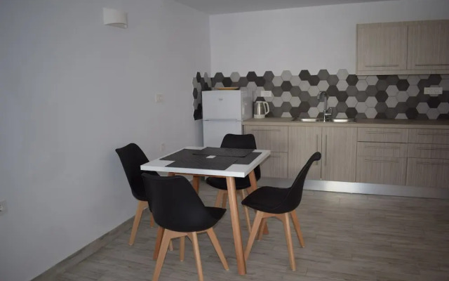 Niabelo Villa