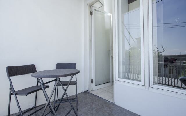 RedDoorz Plus @ Wiyung