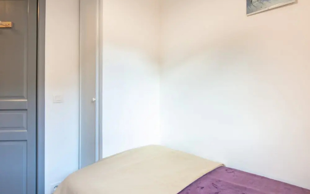 Apartment in Saint-sorlin Near Ski Slopes