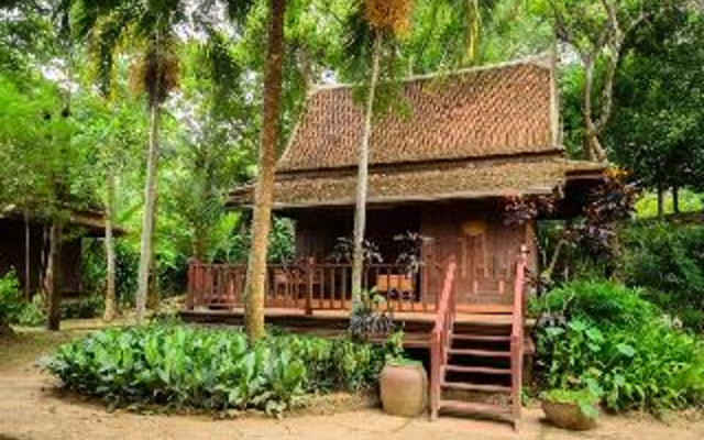 Petchvarin Resort and Spa