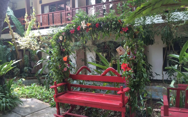 Mae Hong Son Mountain Inn Hotel & Resort