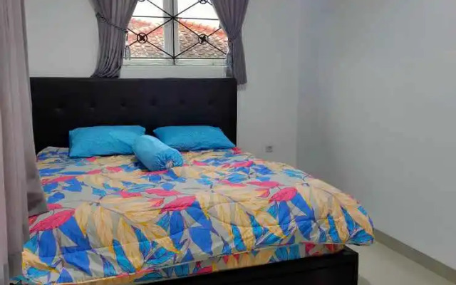 Villa Sabrina Kota Bunga N2-17