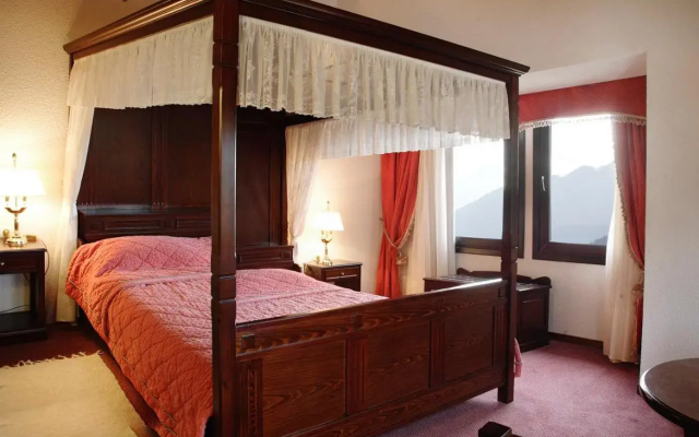 Hotel Spa Montana