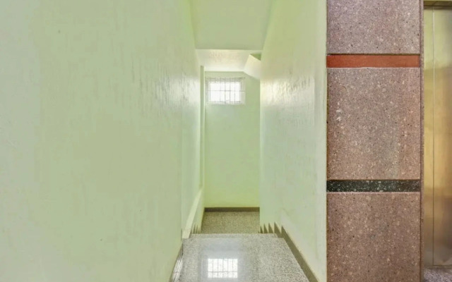 OYO 13043 Sree Sai Suites