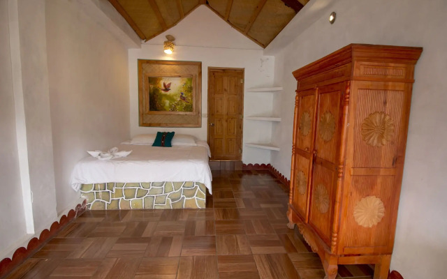 Eco Hotel Uxlabil Atitlan