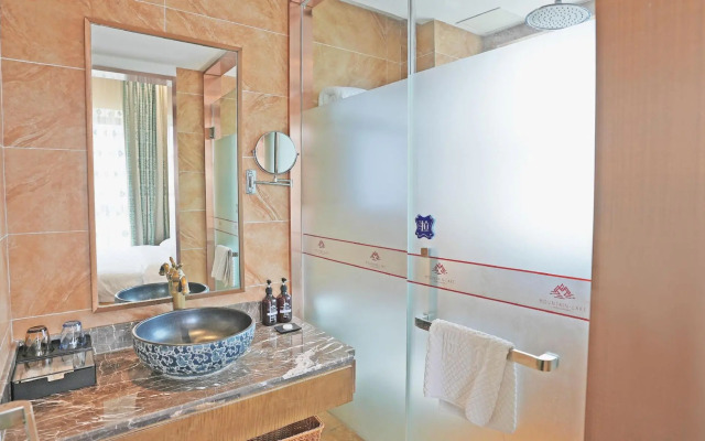 Canghai Yayuan Hotel