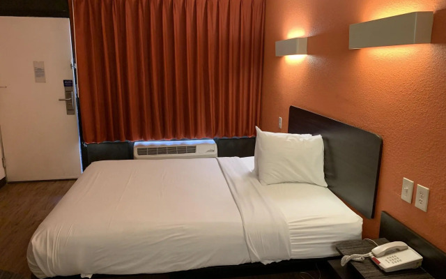 Rodeway Inn Baltimore - Inner Harbor South